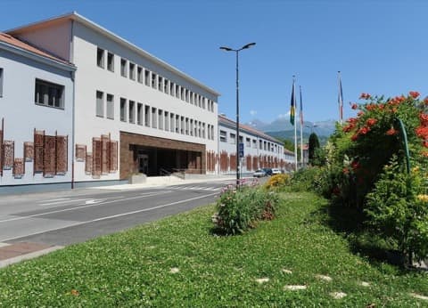 Maçon Saint-Martin-d'Hères