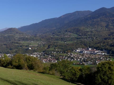 Maçon Valgelon-La Rochette